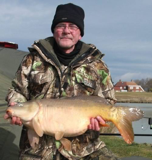 Chris Bynes - Knightingales Fishery 21lb 8oz