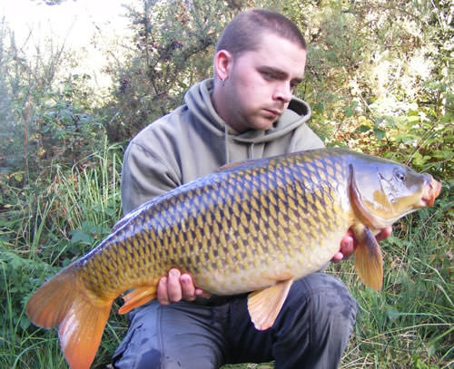 Dan Thorp - Staffordshire Lake 15lb 7oz