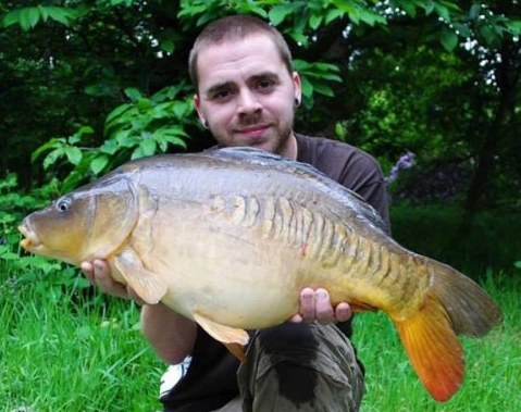 Dan Thorp - Unknown 14lb 14oz