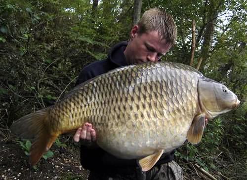 Dave Toomey - Rainbow Lake (Lac de Curton) 33lb 8oz