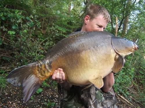 Dave Toomey - Rainbow Lake (Lac de Curton) 32lb 0oz