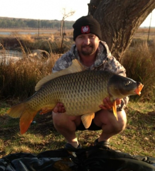 Dirk Engelbrecht - South African Lake 22lb 9oz