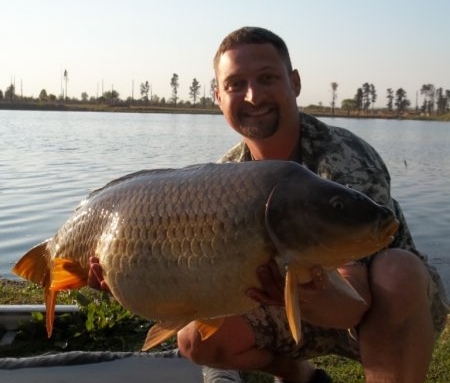 Dirk Engelbrecht - South African Lake 33lb 7oz