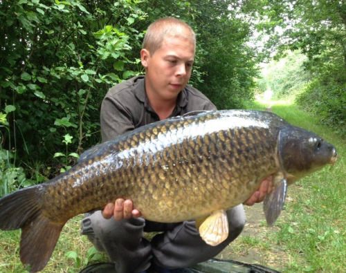 Dominic Roots - Stour Lake 20lb 12oz