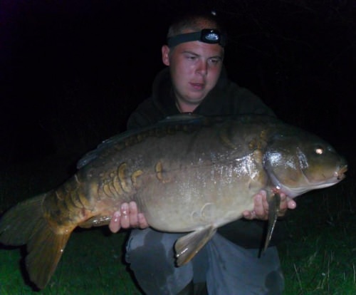 Dominic Roots - Stour Lake 28lb 1oz