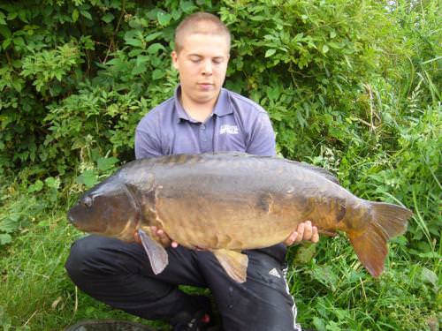 Dominic Roots - Loggies Lake 28lb 14oz