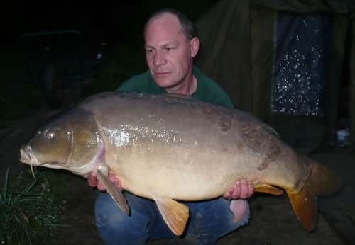 John Whittick - Etang De La Horre 32lb 8oz