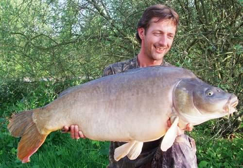 Karl King - Etang de la Croix Blanche 40lb 2oz