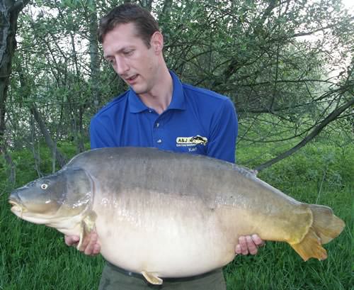 Karl King - Etang de la Croix Blanche 44lb 2oz