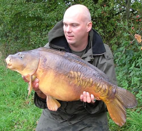 Kevin Durman - Stour Lake 28lb 4oz