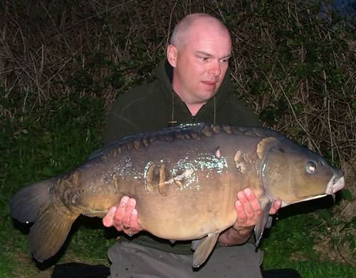 Kevin Durman - Stour Lake 33lb 10oz