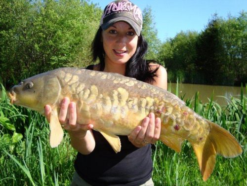 Liz Hicks - Anglers Paradise 7lb 0oz