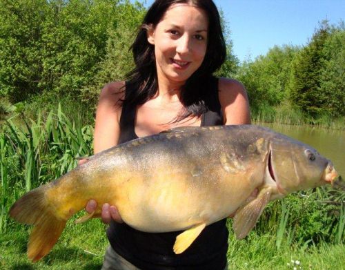 Liz Hicks - Anglers Paradise 10lb 0oz