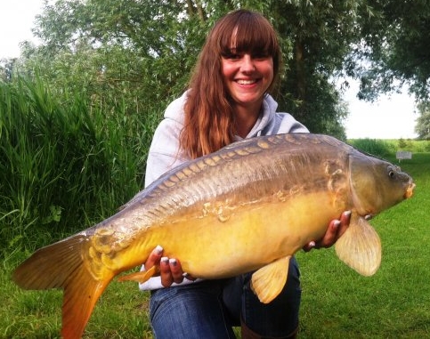 Maggie Chapman - Fenland Fisheries 24lb 0oz