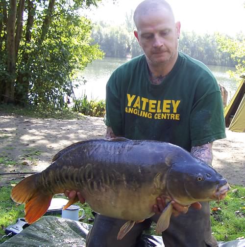 Mark Bridger - Yateley Sandhurst Lake 31lb 10oz