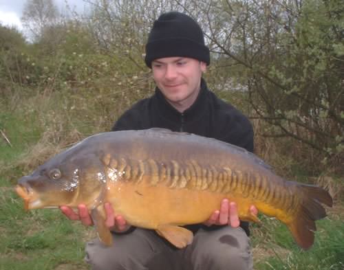 Matthew Walker - Stour lake 18lb 3oz