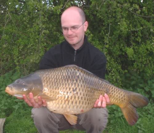 Matthew Walker - Stour lake 24lb 5oz