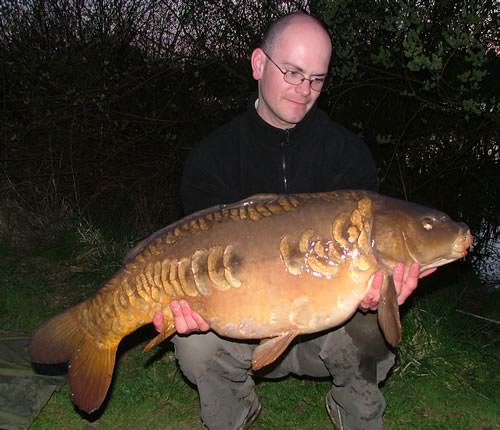 Matthew Walker - Stour lake 30lb 3oz