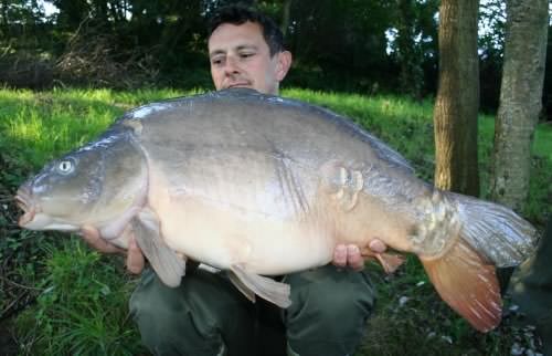 Mervyn Pennell - Rookley Country Park 24lb 8oz