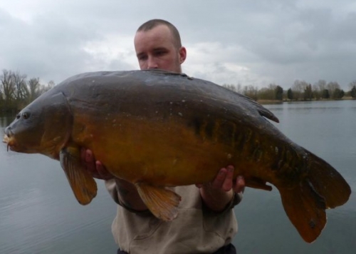 Peter Bowler - Monks Pit 30lb 14oz