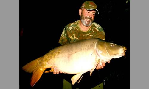 Ron Woodward - La Horre 42lb 8oz