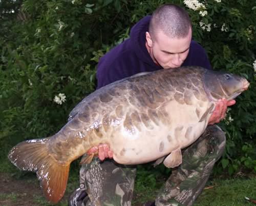 Scott Loughnane - Linear Fisheries 44lb 6oz