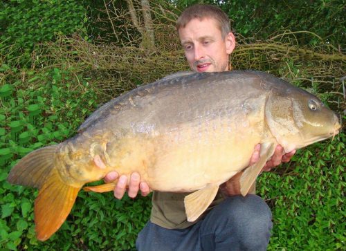 Stefan Knowles - Broadoak Fisheries 23lb 10oz