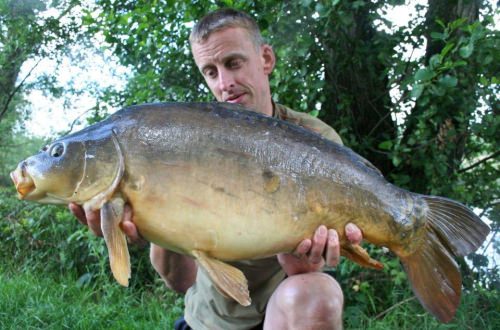 Stefan Knowles - Broadoak Fisheries 19lb 0oz