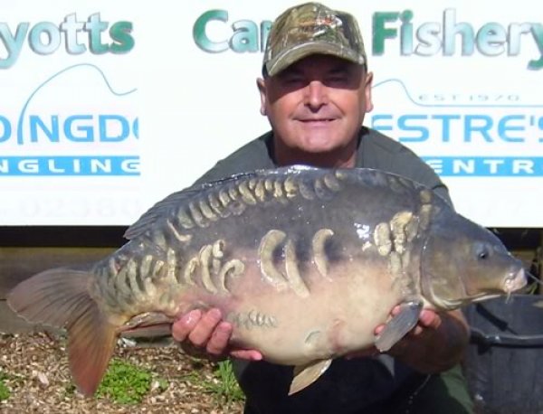 Trevor Wheeler - Pavyotts Mill 22lb 9oz