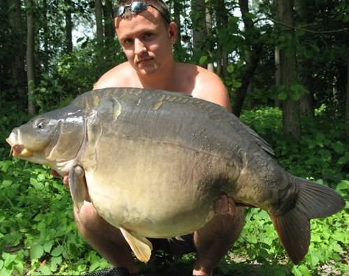 Wez Savage - Sky Lake 48lb 12oz