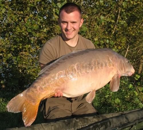 Wez Savage - St Christophe 42lb 2oz