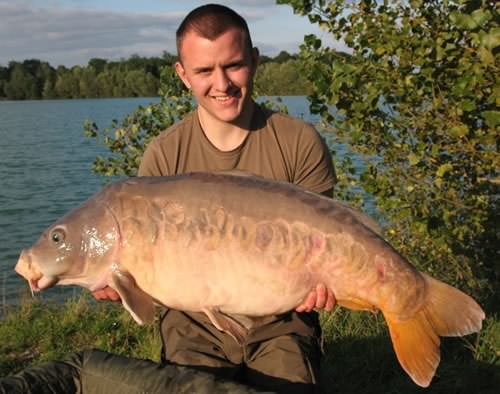 Wez Savage - St Christophe 42lb 2oz