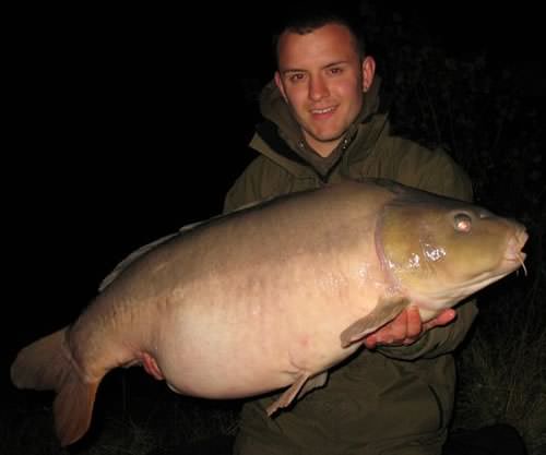 Wez Savage - St Christophe 42lb 10oz