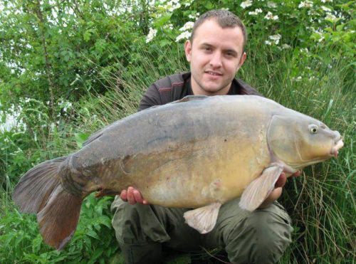 Wez Savage - Wellingborough Lakes 27lb 10oz