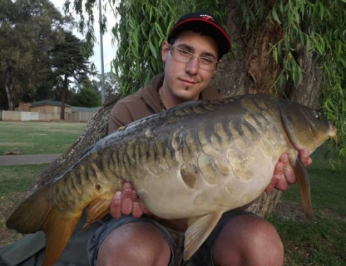 Charl Francois Kruger - South African Lake 24lb 1oz